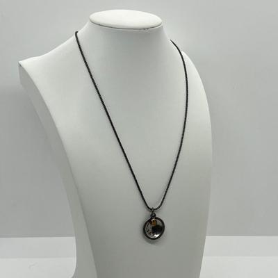 LOT 49: Costume Necklaces