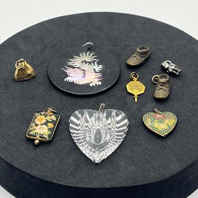 LOT 50: Vintage Pendants/Charms