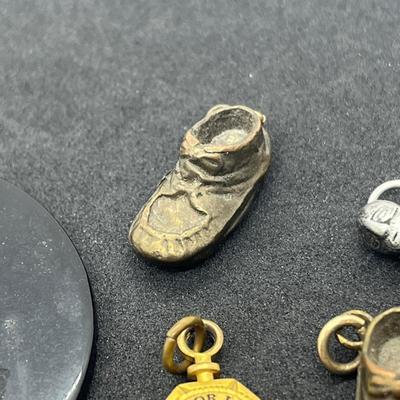 LOT 50: Vintage Pendants/Charms