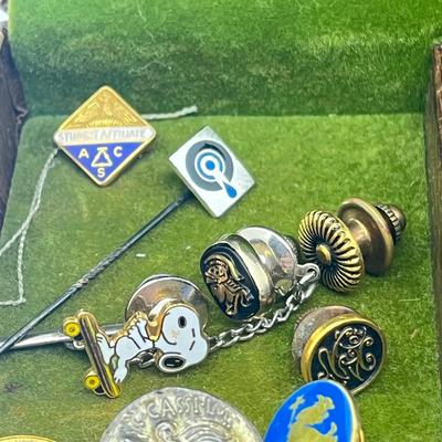 LOT 56: Men's Jewelry Lot Including Sterling Tie Clip (4.6 Grams) and 10K Pin (2.3 Grams)