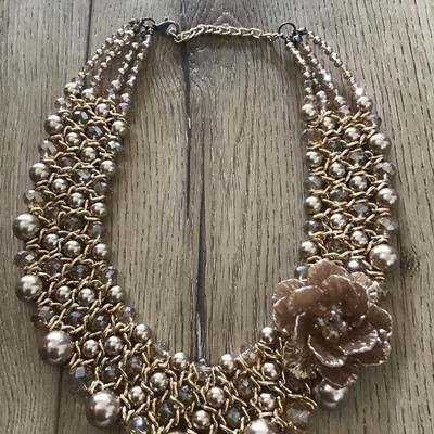 Beautiful, crystal gold tone, flower, and bead bib necklace