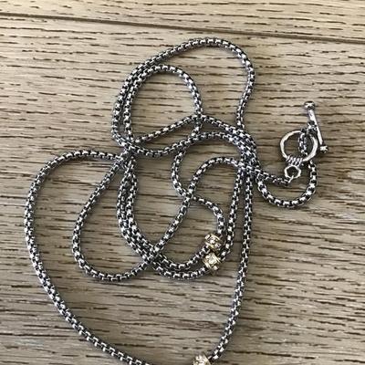 Very nice Cable, chain, toggle necklace, crystal rhinestone bead necklace