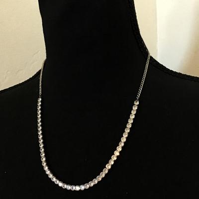 Beautiful Vintage Crystal rhinestone necklace