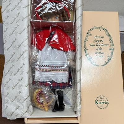 Sale Photo Thumbnail #105: Ashton Drake Dolls never removed from box, new condition.