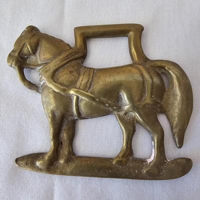 Assortment of Horse Brasses (LR-JS)