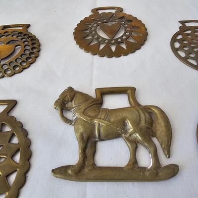 Assortment of Horse Brasses (LR-JS)
