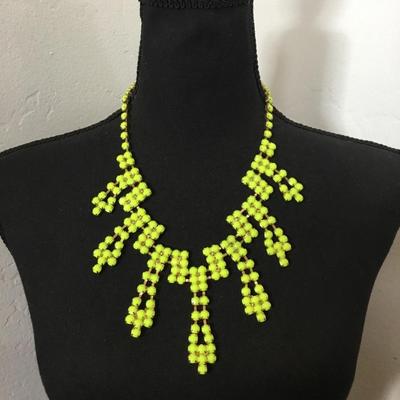 Vintage, gold tone, highlighter, green statement, necklace