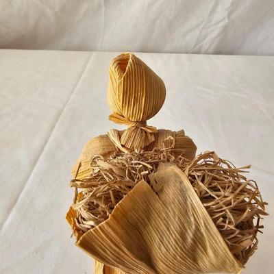 Grouping of Corn Husk Dolls (LR-JS)