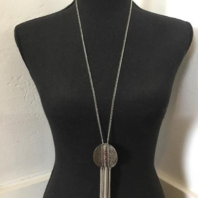 Very nice Silver-tone tassel statement necklace