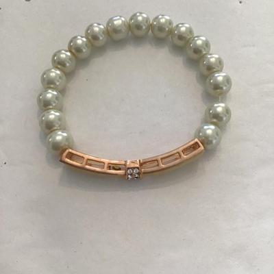 Sale Photo Thumbnail #184: Beautiful fashion, statement bracelet. Please see attached photos.