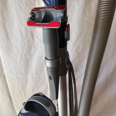 Shark Navigator Lift-Away Deluxe Vacuum & Accessories (LR-JS)