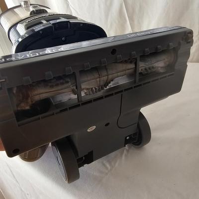 Shark Navigator Lift-Away Deluxe Vacuum & Accessories (LR-JS)