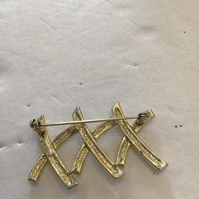 Sale Photo Thumbnail #207: Gold tone, fashion, brooch. Please see attached photos.