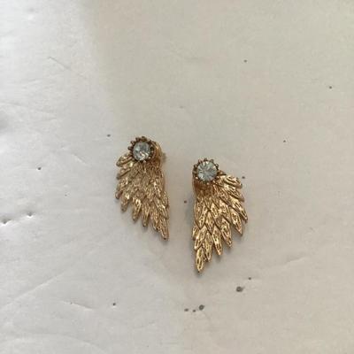 Sale Photo Thumbnail #209: Beautiful gold tone, rhinestone earrings. Please see attached photos.