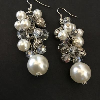 Beautiful, crystal, silver toned, faux, pearl dangle earrings