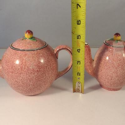 Sale Photo Thumbnail #722: Pair of Homestead Ware England Porcelain Teapots.  One has chip on spout.