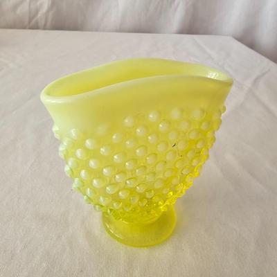 Fenton Hobnail Vase & More (DR-JS)