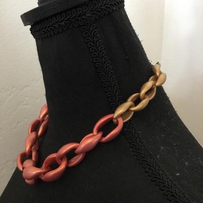 Two toned statement collar necklace
