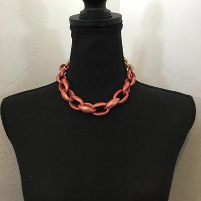 Two toned statement collar necklace