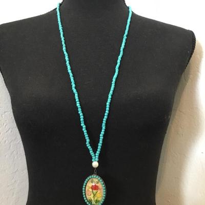 Cute faux turquoise, stone bead, flower, pendant, necklace