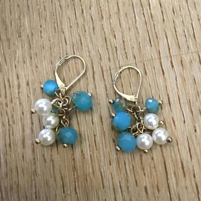 Beautiful gold tone, faux, pearl faceted, glass bead, dangle earrings