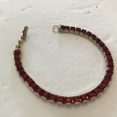 Dainty Glass Bracelet