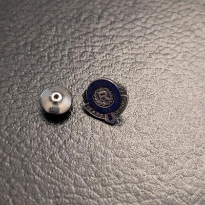 Sale Photo Thumbnail #2910: City Of Rockville MD Tie Tack 6g