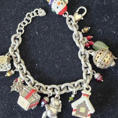 Sale Photo Thumbnail #376: High end costume statement chunky bracelet.