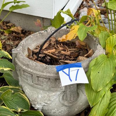 Sale Photo Thumbnail #22: Y7-Concrete Planter