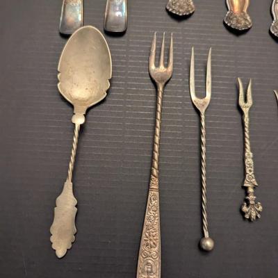 Sale Photo Thumbnail #3158: Vintage Silverware w/ Assortment Of Marks #8