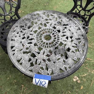 Sale Photo Thumbnail #56: Y18-Cast Iron Bistro Set