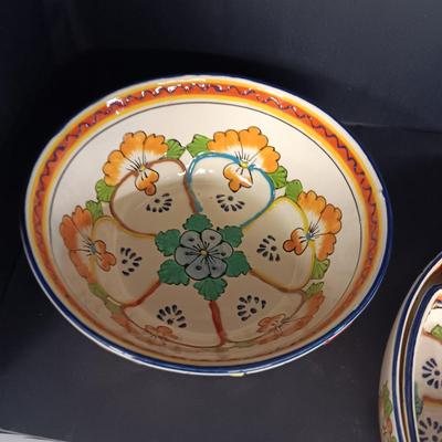CERAMIC SERVING BOWLS, CHIP & DIP OR CONDIMENT DISH