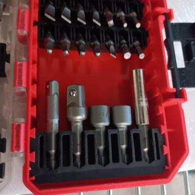 AUTOSHOP SOCKET SET AND CRAFTSMAN BIT SET