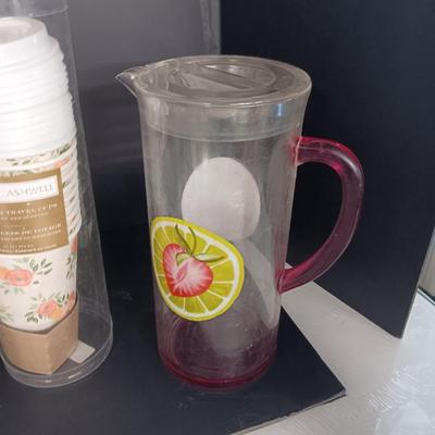 HEAVY PLASTIC COLORFUL SERVING PIECES