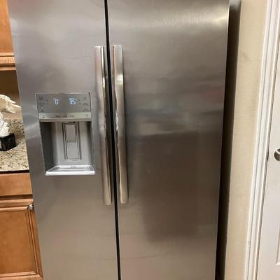 Frigidaire stainless steel fridge