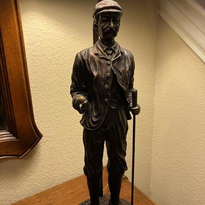 Bronze golfer lamp