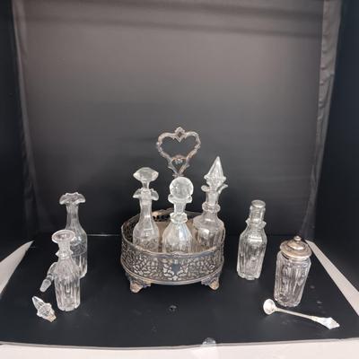 LENOX AMERICAN PRESIDENCY BICENTENNIAL BOWL AND AN ANTIQUE CRUET SET