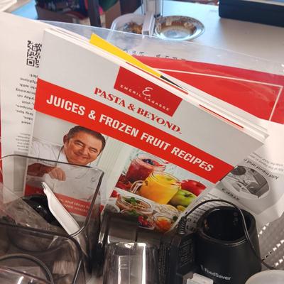 LIKE NEW EMERIL LAGASSE JUICER WITH ATTACHMENTS