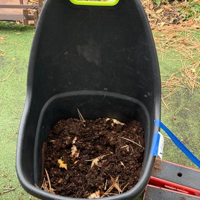 Sale Photo Thumbnail #72: Y23-Wheelbarrow +