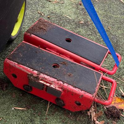 Sale Photo Thumbnail #71: Y23-Wheelbarrow +