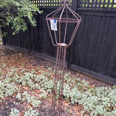 Sale Photo Thumbnail #76: Y25-Metal Garden Art