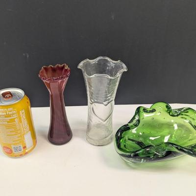 Sale Photo Thumbnail #156: Art Glass Vases & Green Viking Bowl