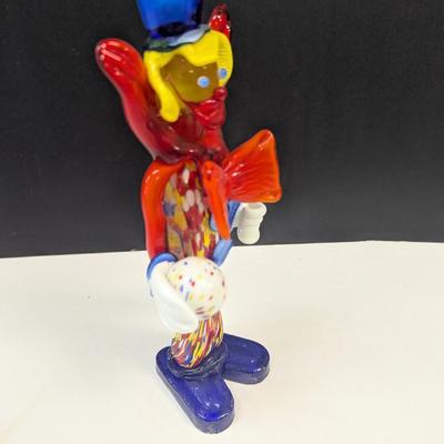 Sale Photo Thumbnail #191: Murano Figurines Clown Holding Ball