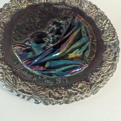 Sale Photo Thumbnail #196: Fenton Amethyst Carnival Glass Plates #1