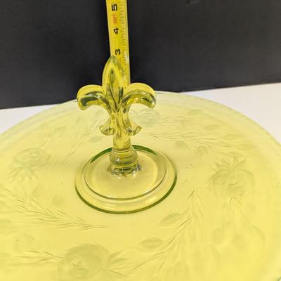 Sale Photo Thumbnail #238: Fostoria Canary Yellow Vaseline Fleur De Lis Center Handled Server