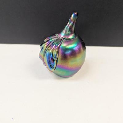 Sale Photo Thumbnail #246: Gibson Apple Art Glass Paperweight Iridescent