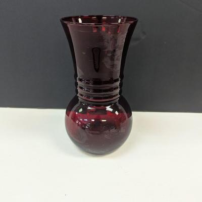 Sale Photo Thumbnail #307: 4 - Anchor Hocking Ruby Red Rib-Necked Depression Glass Vases