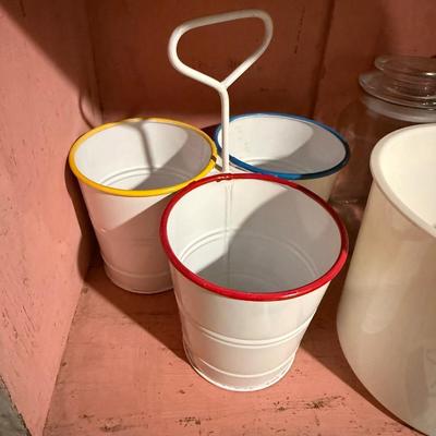 Sale Photo Thumbnail #104: D4-Storage Containers