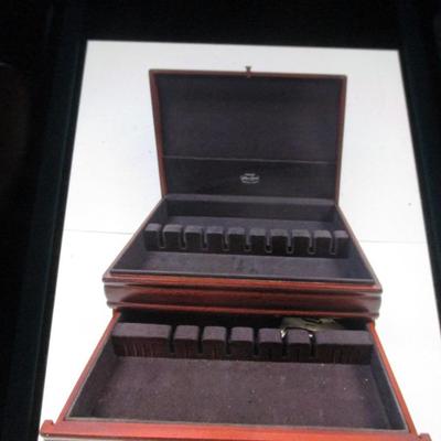 Sale Photo Thumbnail #2932: Flatware Storage Chest