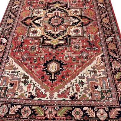Rug- Semi-Antique 9’ 8” x 5’2”
